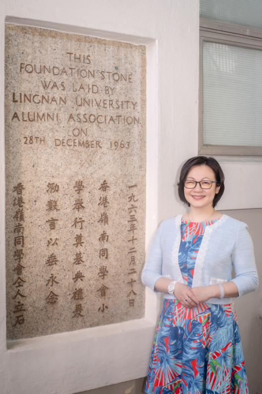 吴晓灵