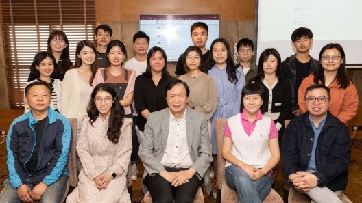 「港生活．讲粤语」午餐会
