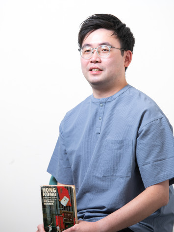 Dr. CHAU Leung