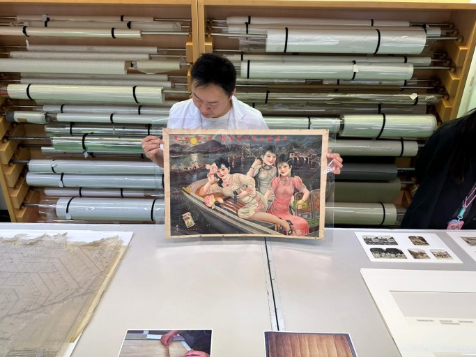 Visit to HKU Conservation Lab 