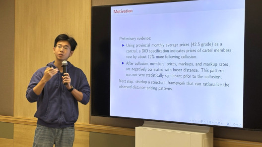 Brownbag Seminar by Mr. FENG Huanxi (PhD Student, Lingnan University) on 23 October 2025