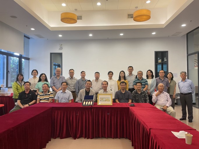 Visit to the University of Macau (澳門大學)