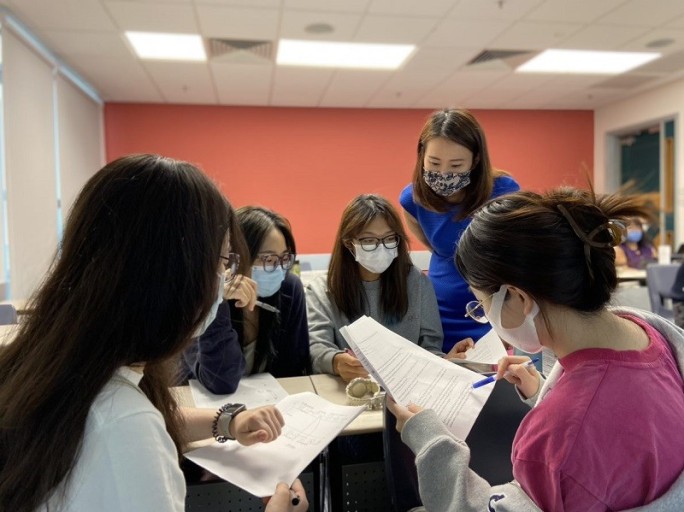 Guest lecture on 'Intercultural Communication in Global Business', 19 October 2022