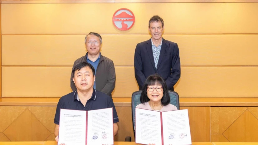 Lingnan University and Shandong Normal University sign MoU integrating cutting-edge AI and brain technology to analyse human decision-making and behaviour in the intelligent era
