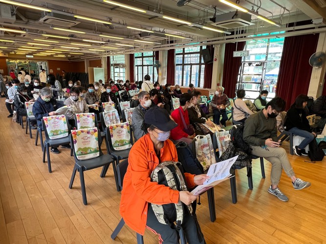 Cross-sectoral collaboration for co-promoting Gerontech education via community outreach activities