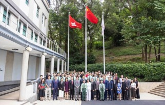 庆祝中华人民共和国成立76周年 本港多间大学举行升旗仪式 - 橙新闻