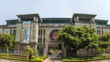 岭南大学――理工科思维方式 铺就文理综合的研究型博雅大学 - 灼见名家