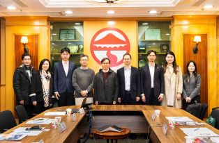 校領導率團出訪港澳 深化大灣區教育交流合作 - 廣州商學院