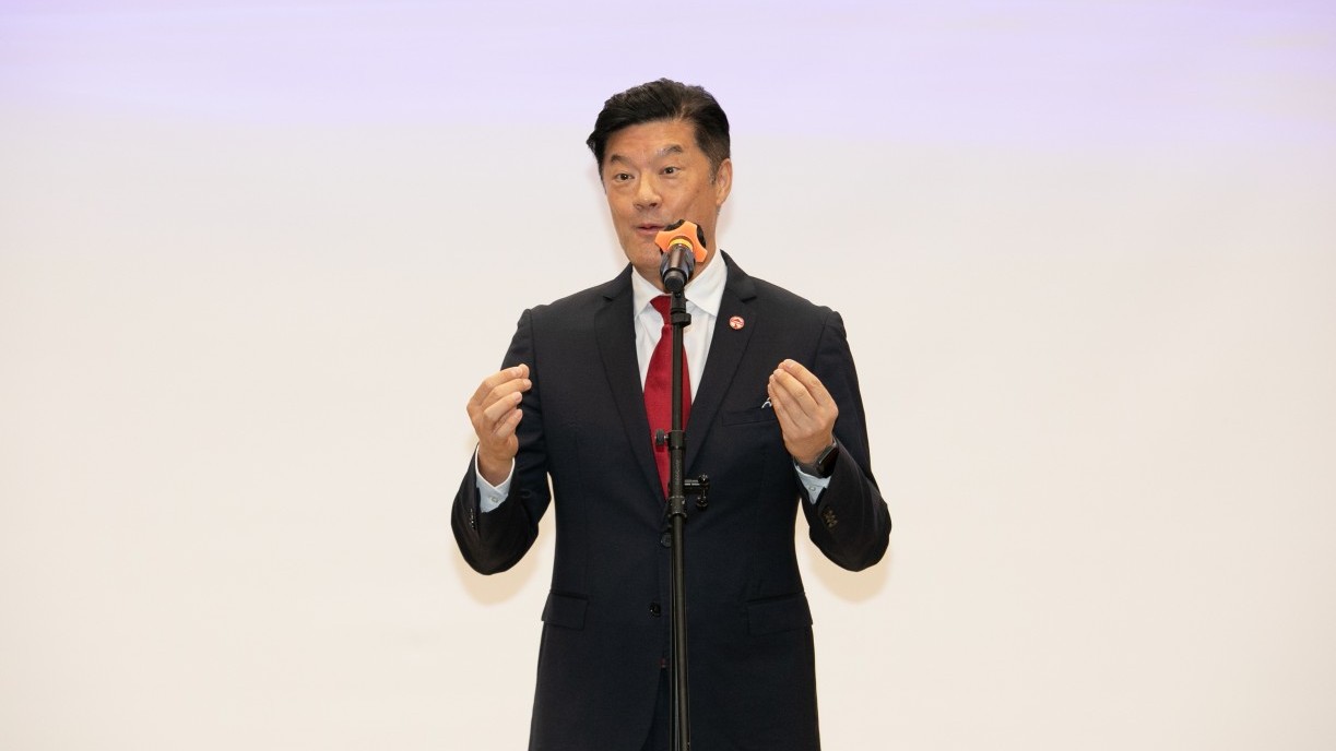 Council Chairman Mr Andrew Yao Cho-fai says in his speech that the establishment of the School of Data Science creates new opportunities in the digital era.
