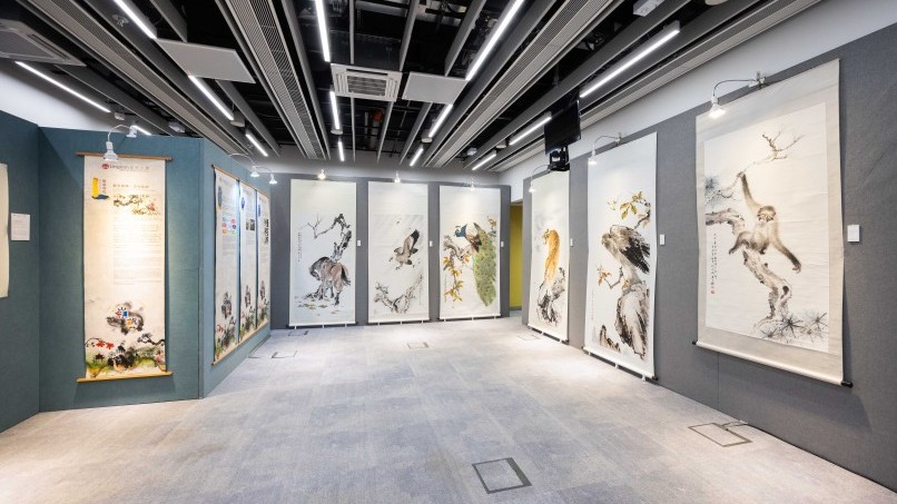 师生共创：著名画家何永祥岭南派画展于「岭大@西九龙」揭幕