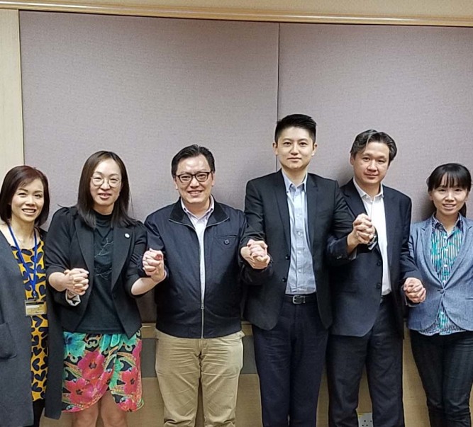 Visit by delegation of Shanghai Putuo District Youth Federation