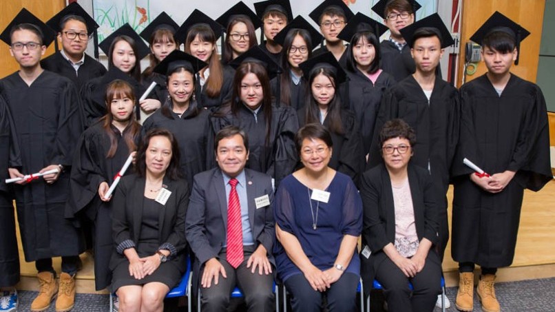 First graduation ceremony for “Navigation Scheme for Young Persons in Care Services”