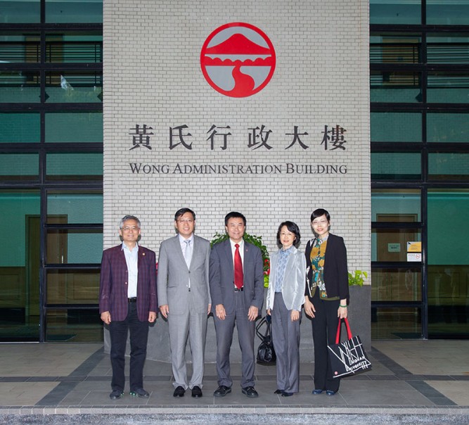 Delegation from Chinese Embassy in the Republic of the Union of Myanmar visits Lingnan University