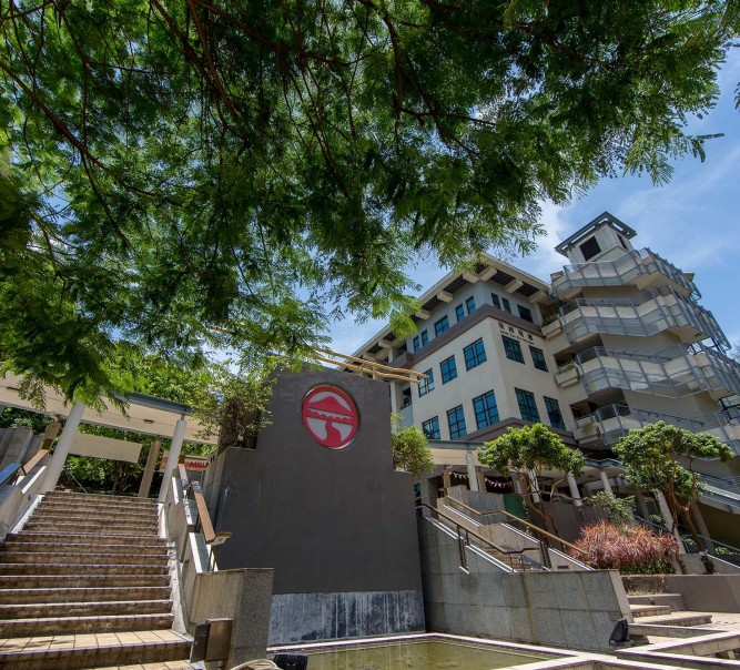Lingnan University appoints Founding Dean of School of Graduate Studies, Associate Vice-Presidents and Deans of Faculties
