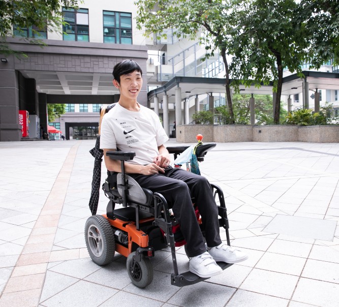 精英學生運動員吳志恒在嶺大成就夢想