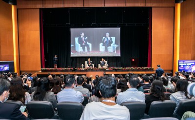 嶺南大學舉行2023年榮譽博士頒授典禮暨校長就職典禮 諾貝爾物理學獎得主與學生分享研究經驗