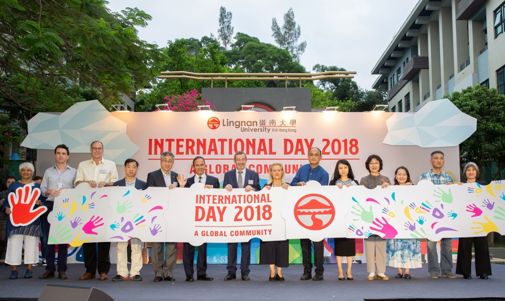 International Day 2018 connects students to “A Global Community”