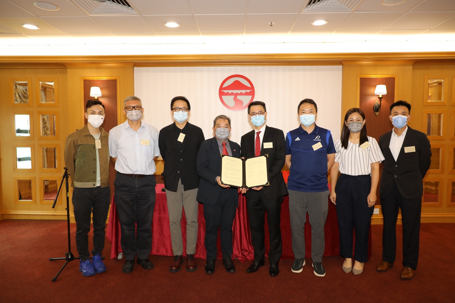 Lingnan University and Hong Kong Football Association sign MOU to support sports leadership development