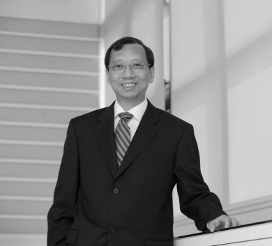 Prof Chan Yuk-Shee became President.