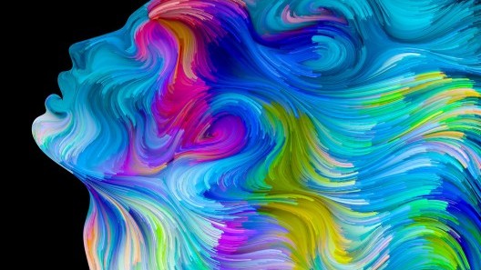 Manipulating familiarity in human face recognition