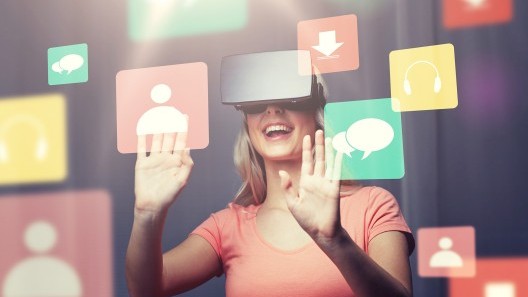 Temporality, Embodiment, and Creativity: A Critical Multimodal Study of New Practices on Chinese Social Media