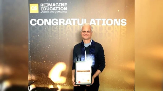 Lingnan University’s IDEAL-Gen.AI Platform captures global spotlight at QS Reimagine Education Awards and Conference 2025, London
