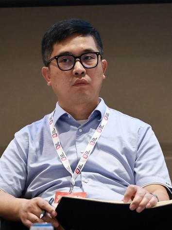 Dr. Jie (Jay) LIU