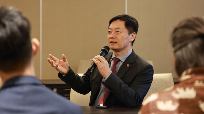 Roundtable focuses on AI’s place in higher education