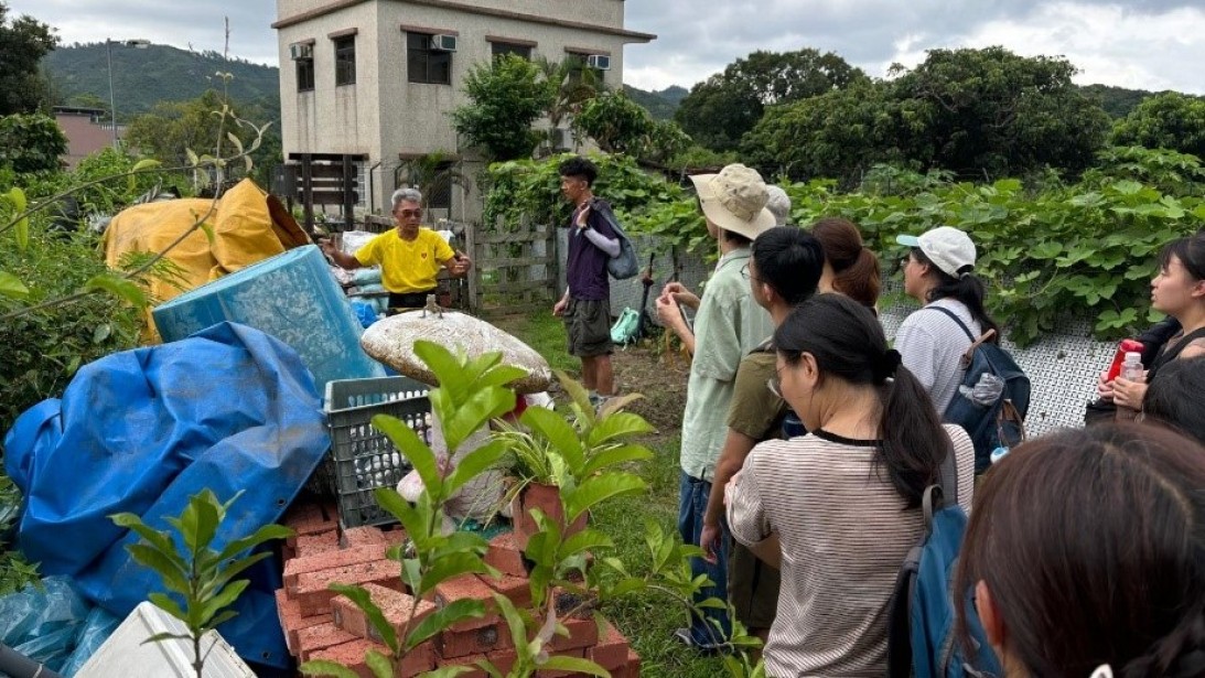 Through farm visits and hands-on activities, such as constructing artificial nesting boxes, participants will be empowered to preserve ecosystems and contribute to the enhancement of farmland ecology.