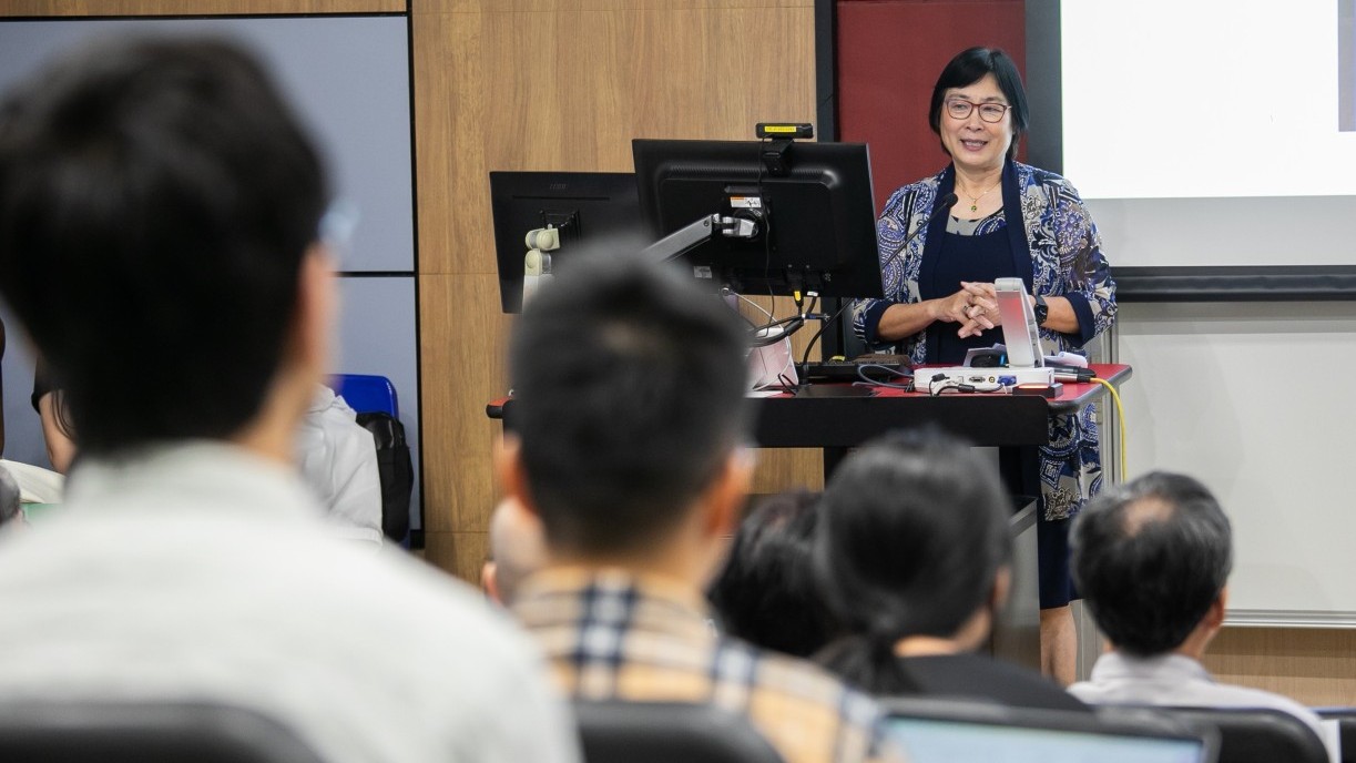 The first LUIAS event is Prof Zhou Min’s inaugural Distinguished Lecture on “What Chinatown Unfolds: Ethnic Enclaves, Immigrant Selectivity, and Segmented Assimilation”.
