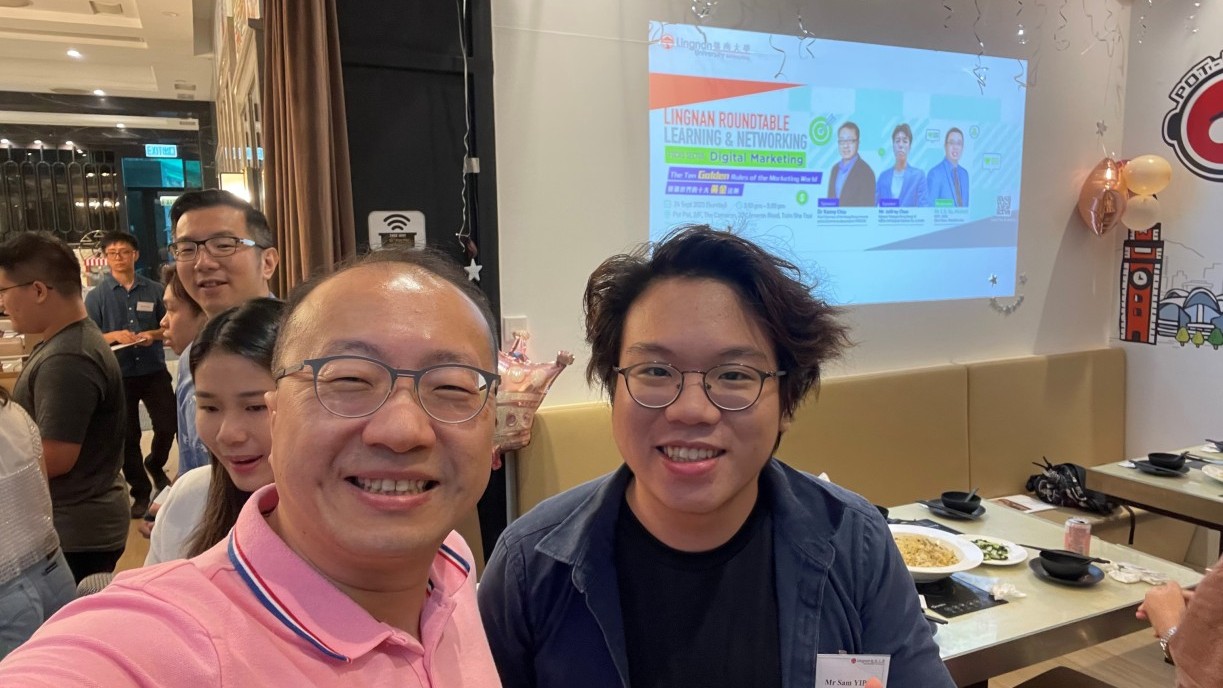 Yip Ka-kit says that his mentor gives him valuable personalised advice, encouraging him to leverage innovation and technology and his strengths in the job market, seize development opportunities in the Greater Bay Area, compete effectively, and become an outstanding executive with a global perspective. (From left: Dr Kanny Chiu, Lingnan alumnus and Vice Chairman of the Hong Kong Internet and e-Commerce Association, Yip Ka-kit, Year 3 undergraduate majoring in Contemporary English Studies.)