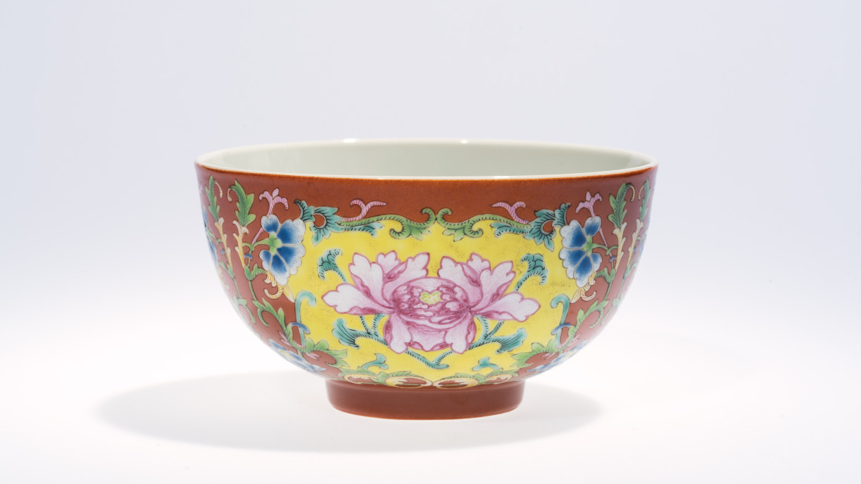 Photo 1. Fencai bowl with peony pattern on coral-red ground: Qianlong reign mark Qianlong reign; Qing (1735-1796); Glazed porcelain; Dia 11 cm H 6 cm; Chamber of Young Snow Collection