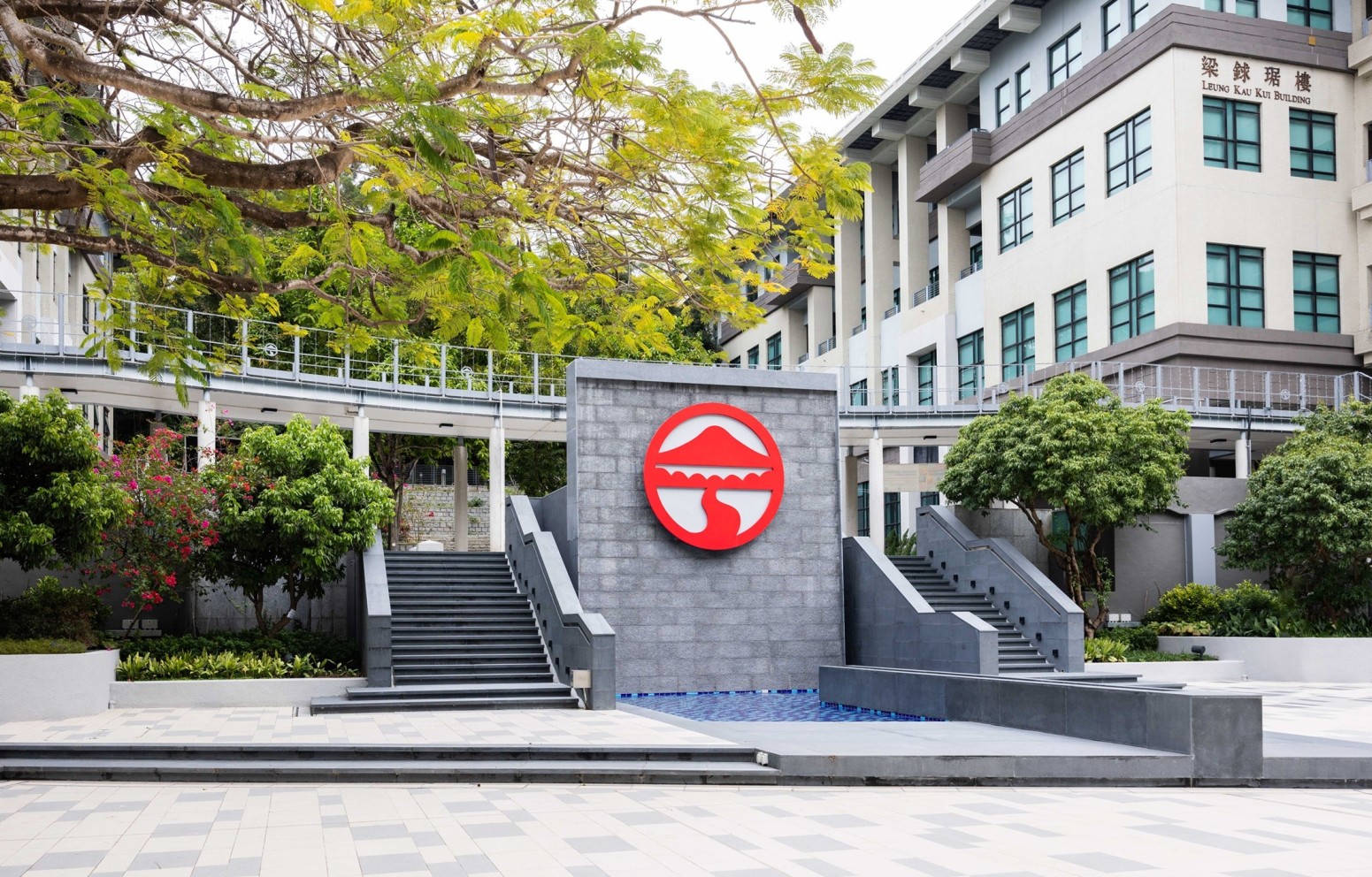 Lingnan University’s ten subjects ranked in QS World University Rankings by Subject 2025, reflecting international recognition of the excellence of Lingnan’s education.