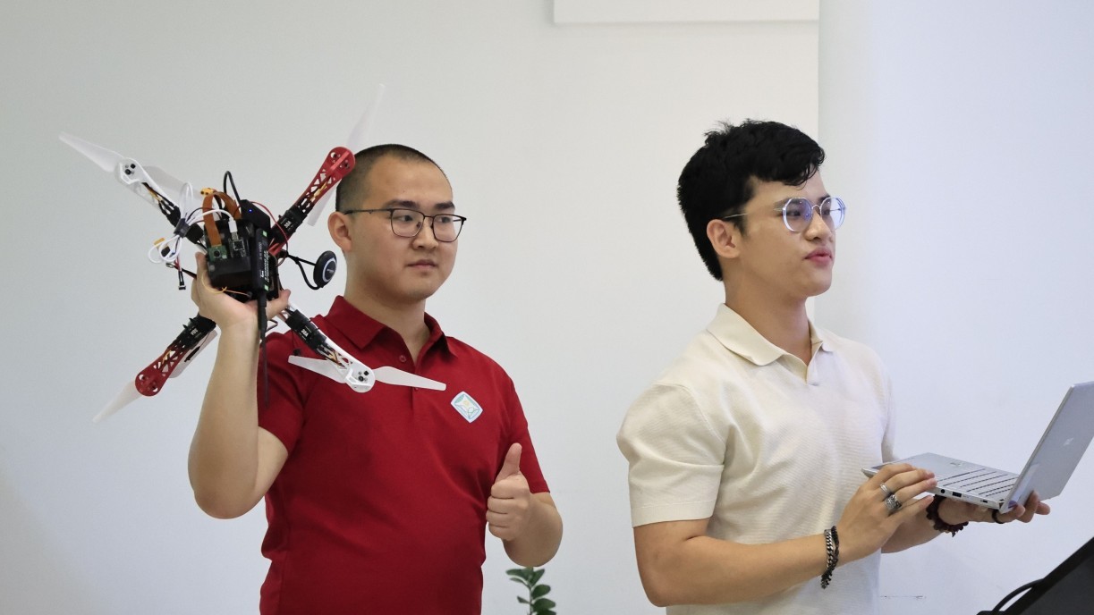 Innovation shines at second Lingnan–Yuanpei STEM Summer Academy as student teams showcase ground-breaking technology solutions.