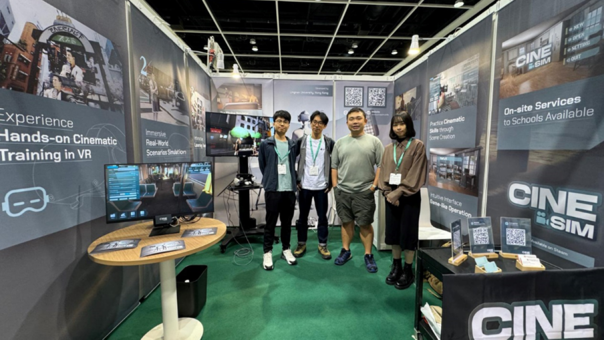 Mr Tobby Kan Shiu-tao (right 2), Senior Lecturer of the Department of Digital Arts and Creative Industries, and his research team.