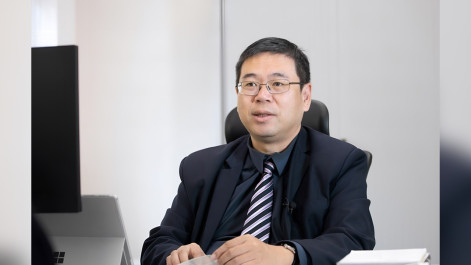 嶺大聯合研究提出「AI + 可皺摺材料」創造新物料 助研發防偽標籤、人工器官及柔性電池