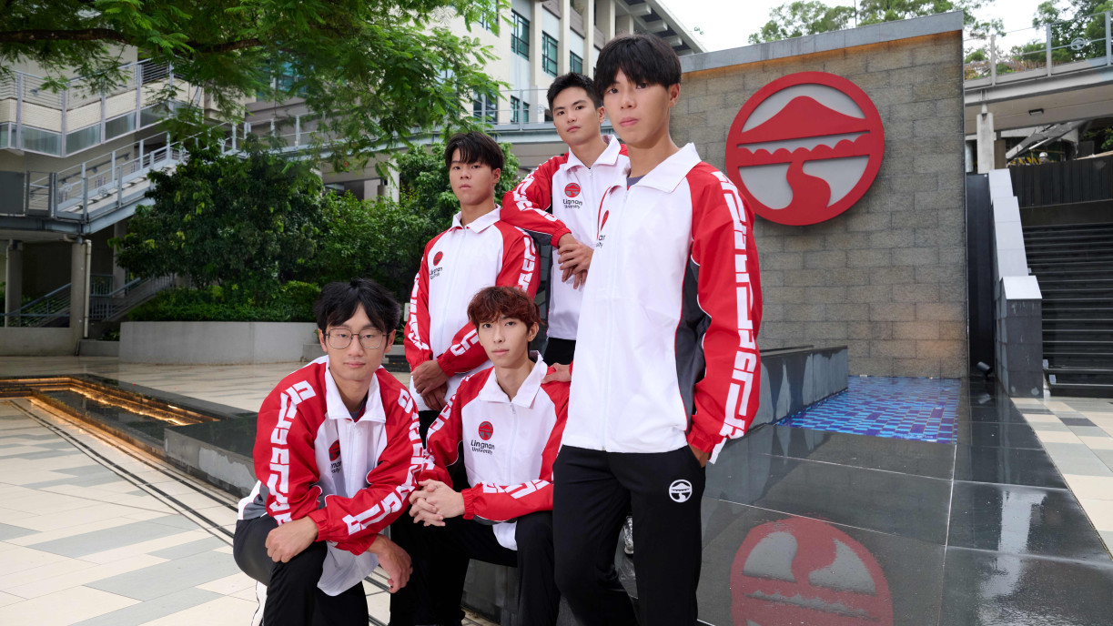 嶺大2026/27學年錄取七名精英學生運動員,圖為其中五人。(前排左起:蕭嘉俊、許智文、馬繹善; 後排左起:馬繹斐、郭俊仁)
