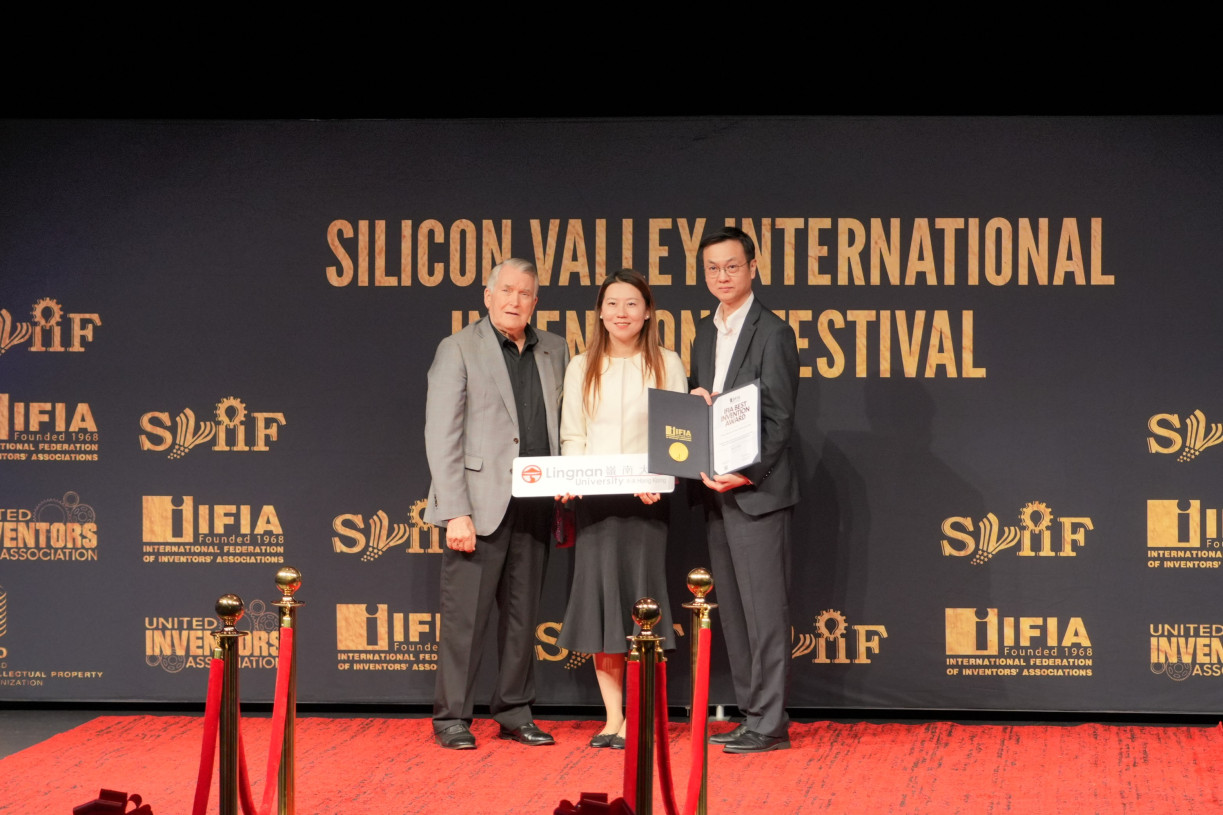 The “GaitGPT: Evidence-Grounded AI for Bidirectional Clinical Gait Translation”, developed by a team led by Prof S. Joe Qin, President and Wai Kee Kau Chair Professor of Data Science at Lingnan University and Prof Yu Lisha, Assistant Professor of Teaching of the Division of Artificial Intelligence of the School of Data Science, receives IFIA Best Invention Award and Thailand Award for the Best International Invention and Innovation. Prof Yu Lisha (middle) and Dr Yeung Hiu-yan (right), Associate Director of the Office of Research and Knowledge Transfer, accept the awards.