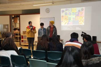 Lingnan students reciting haiku composed by University of Macau students in English, Cantonese and Putonghua.