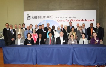 32名來自「世界博雅學府聯盟」成員院校的校長和高層管理人員蒞臨嶺大，參加聯盟的領袖會議。