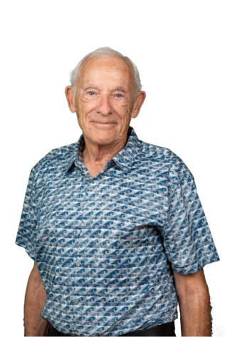 Deane E. Neubauer 教授