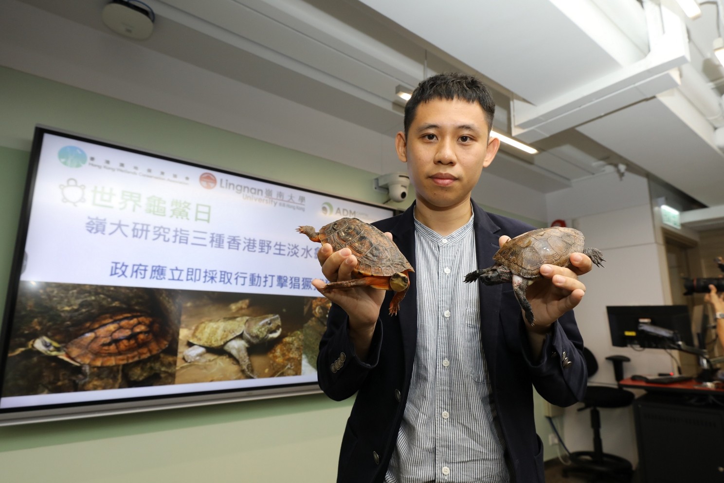 嶺大科學教研組助理教授宋亦希教授促請政府，立即採取行動打擊猖獗捕獵行為。