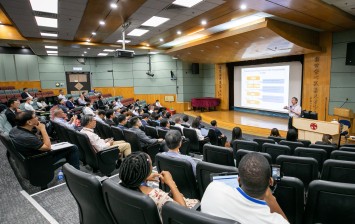 Lingnan University organises a two-day event entitled “International Conference on Artificial Intelligence and Big Data Applications”, gathering experts in the field to discuss the latest knowledge and research trends in AIBD and their domain-specific applications.