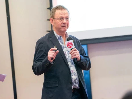 A Personal Perspective on Doing Good Research Seminar Series – Prof Richard M. Walker: Networks create opportunities for Collaboration, Identity, and Ownership