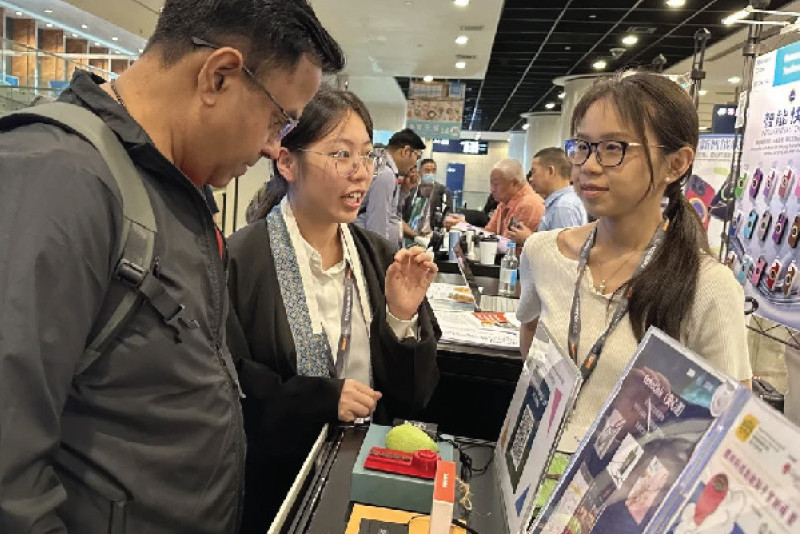 Lingnan Showcases Gerontechnology Innovation at Hong Kong Electronics Fair