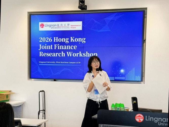 Prof. WEI Lai, Head of the Department of Finance at Lingnan University, delivers a welcome address.