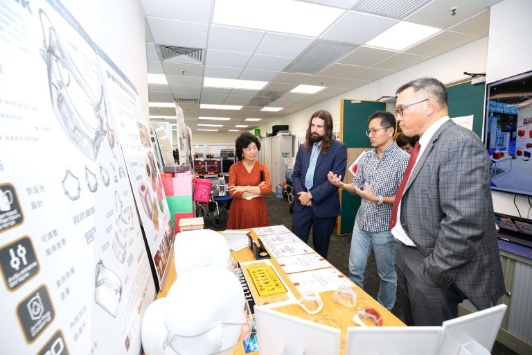 Visit to the Lingnan Entrepreneurship Initiative office