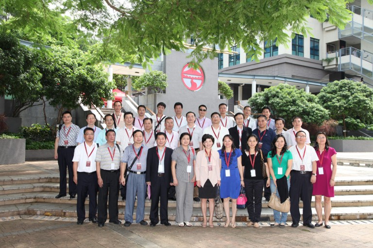The senior administrators of the 14th seminar.
