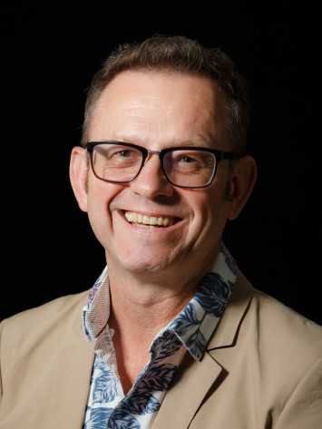 Professor Richard M. WALKER
