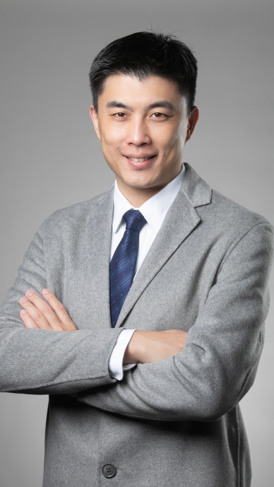 Professor LIANG Cong